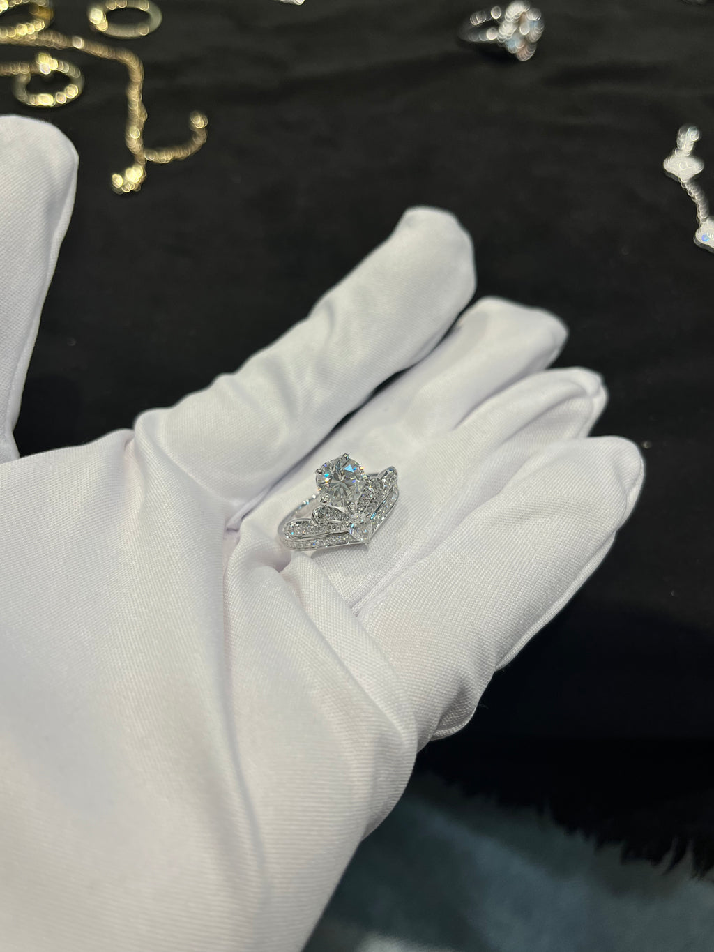 Lab-grown diamond PT950 platinum 3-carat crown diamond ring