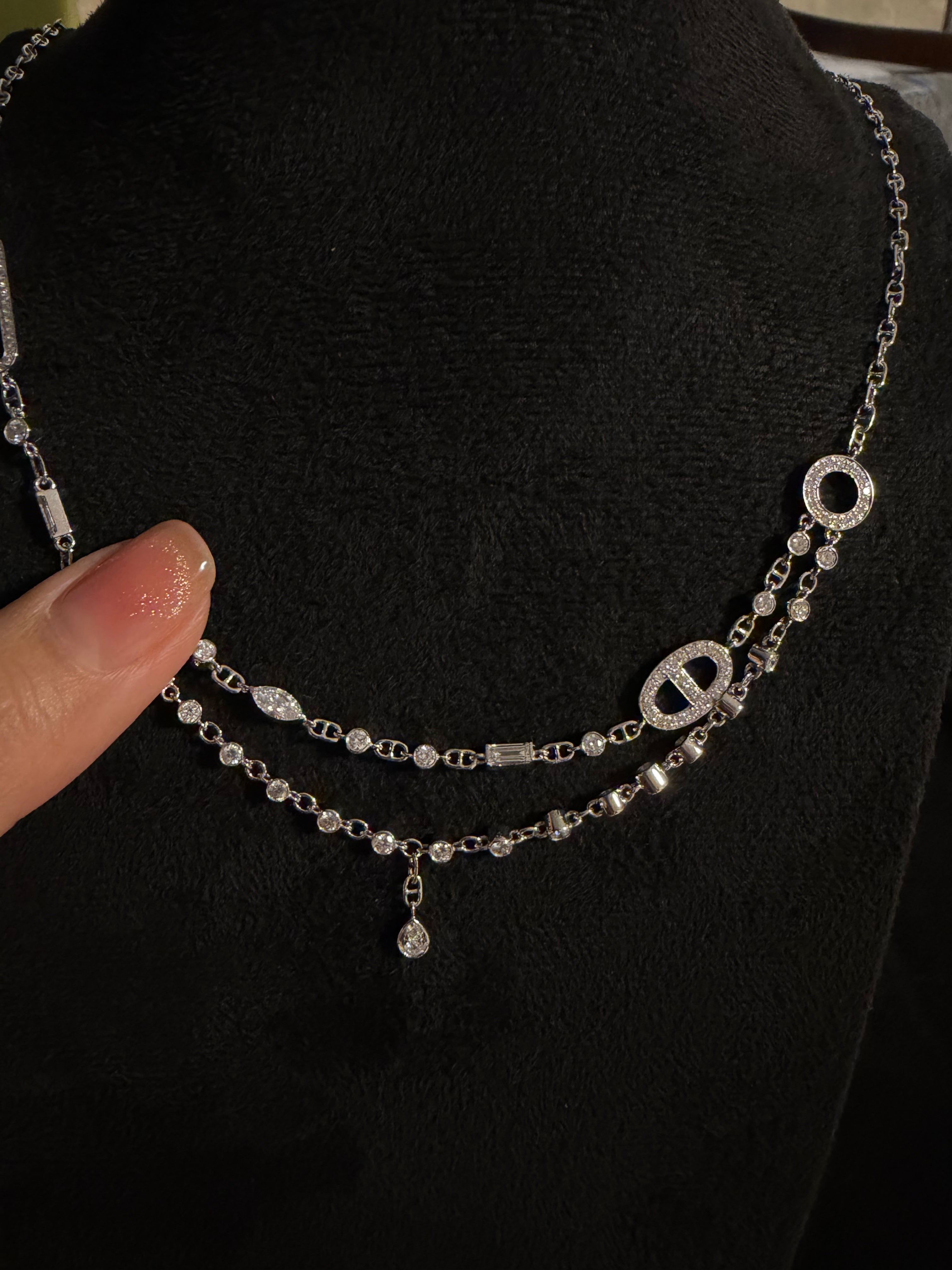 Lab-grown diamond 18K white gold pig nose tassel diamond necklace