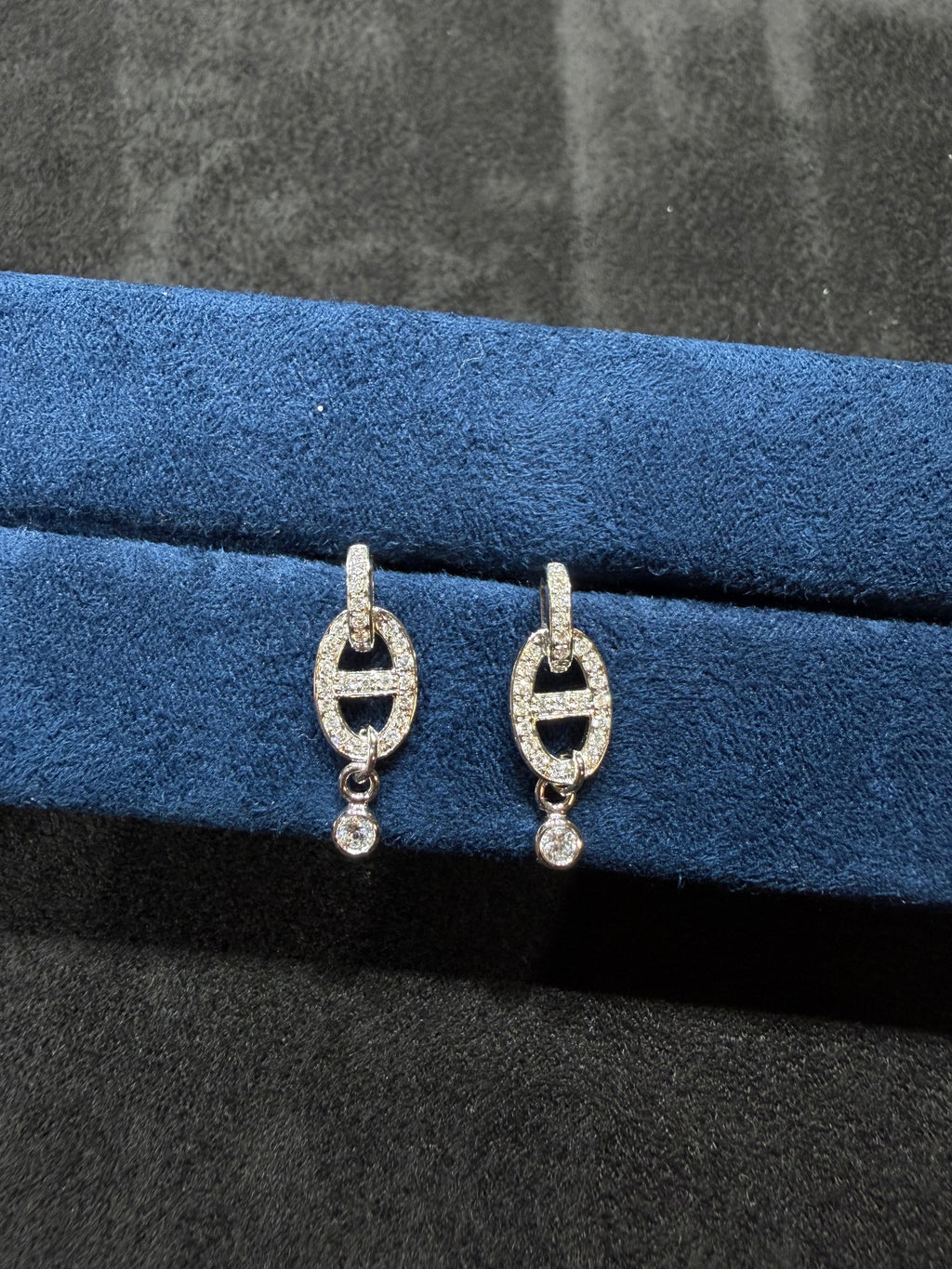 Lab-grown diamond 18K white gold pig nose full diamond stud earrings