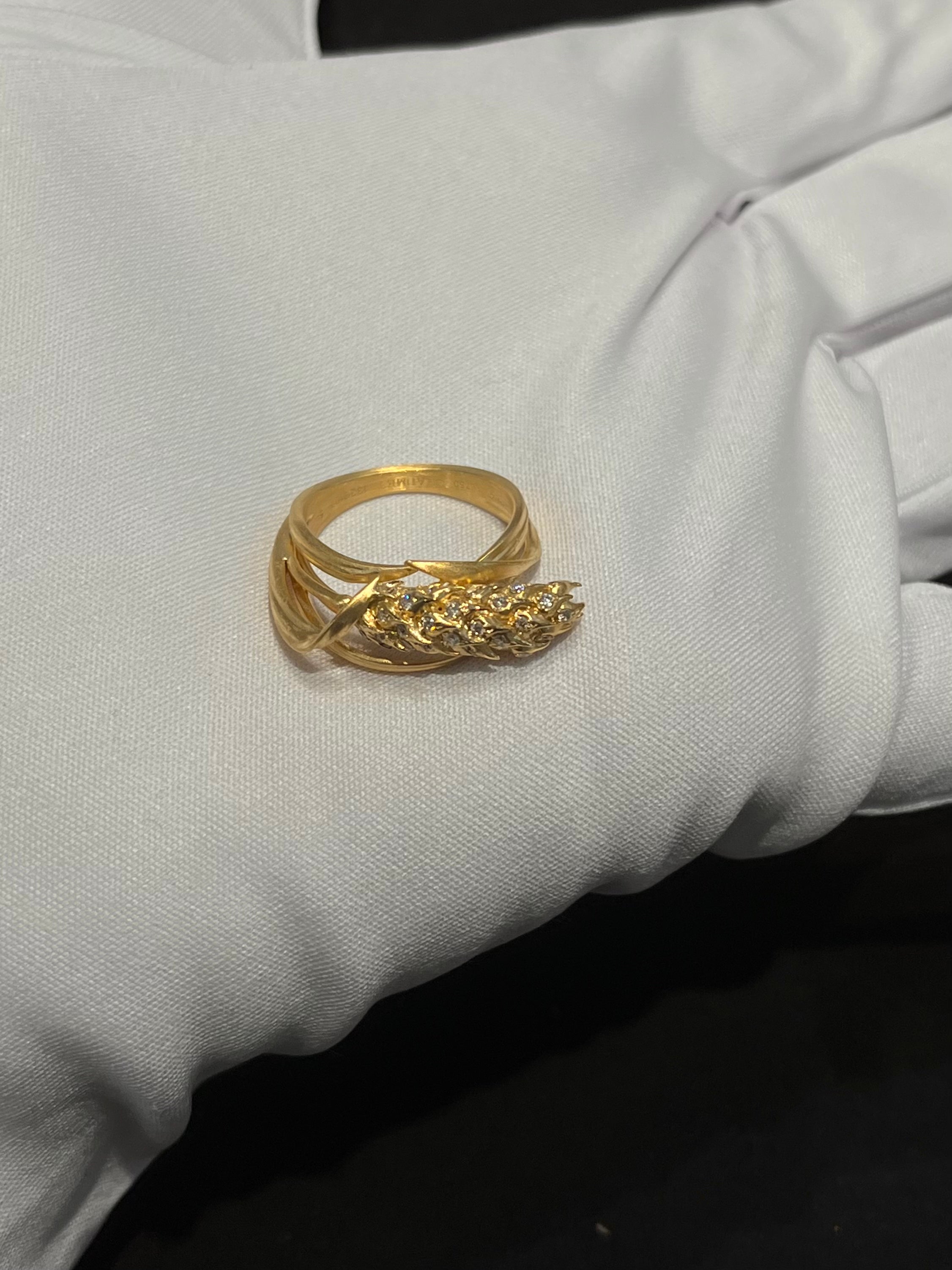 Lab-grown diamond 18K gold windswept wheat ear diamond ring