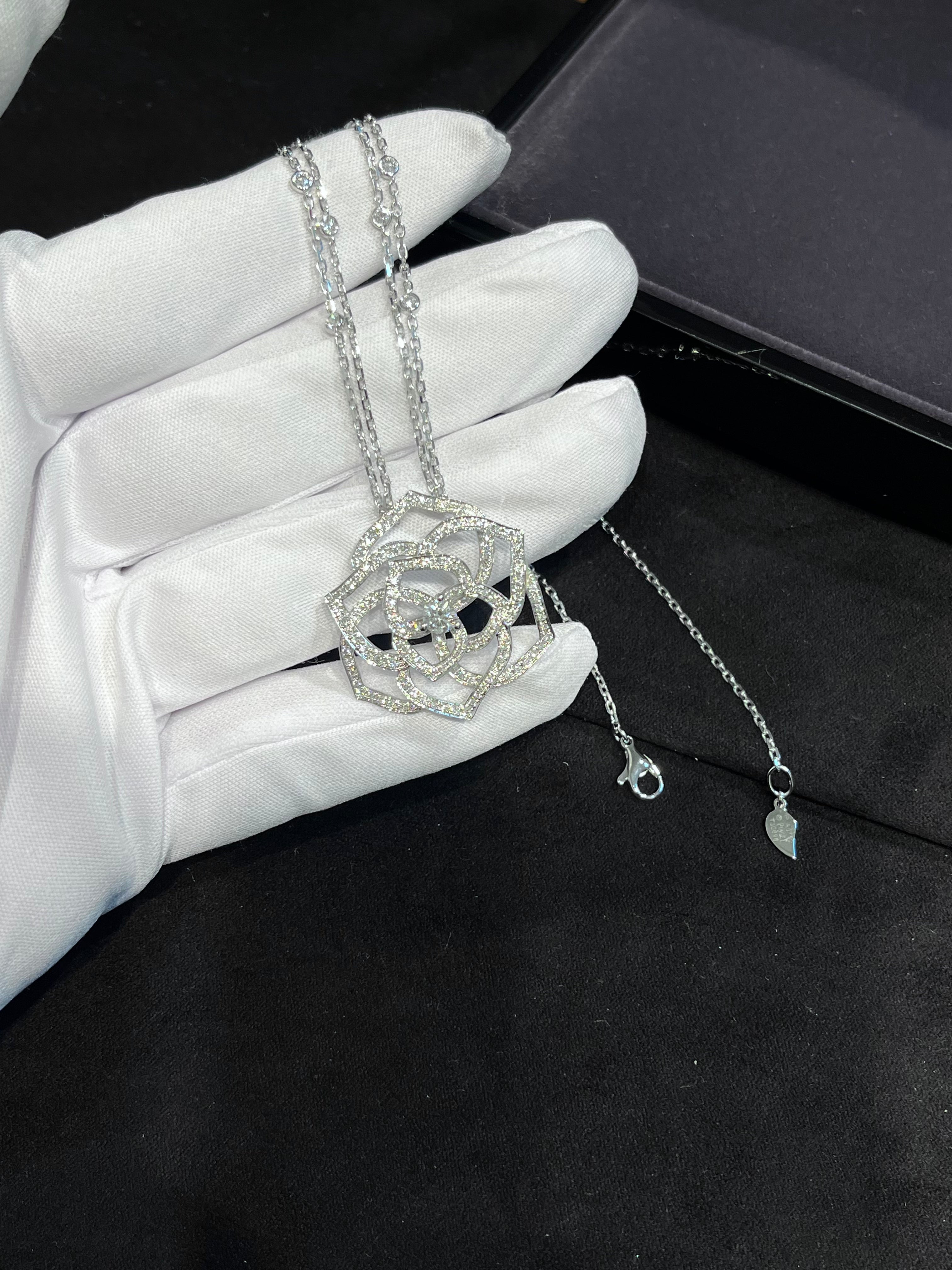 Lab-grown diamond 18K white gold rose double chain diamond necklace