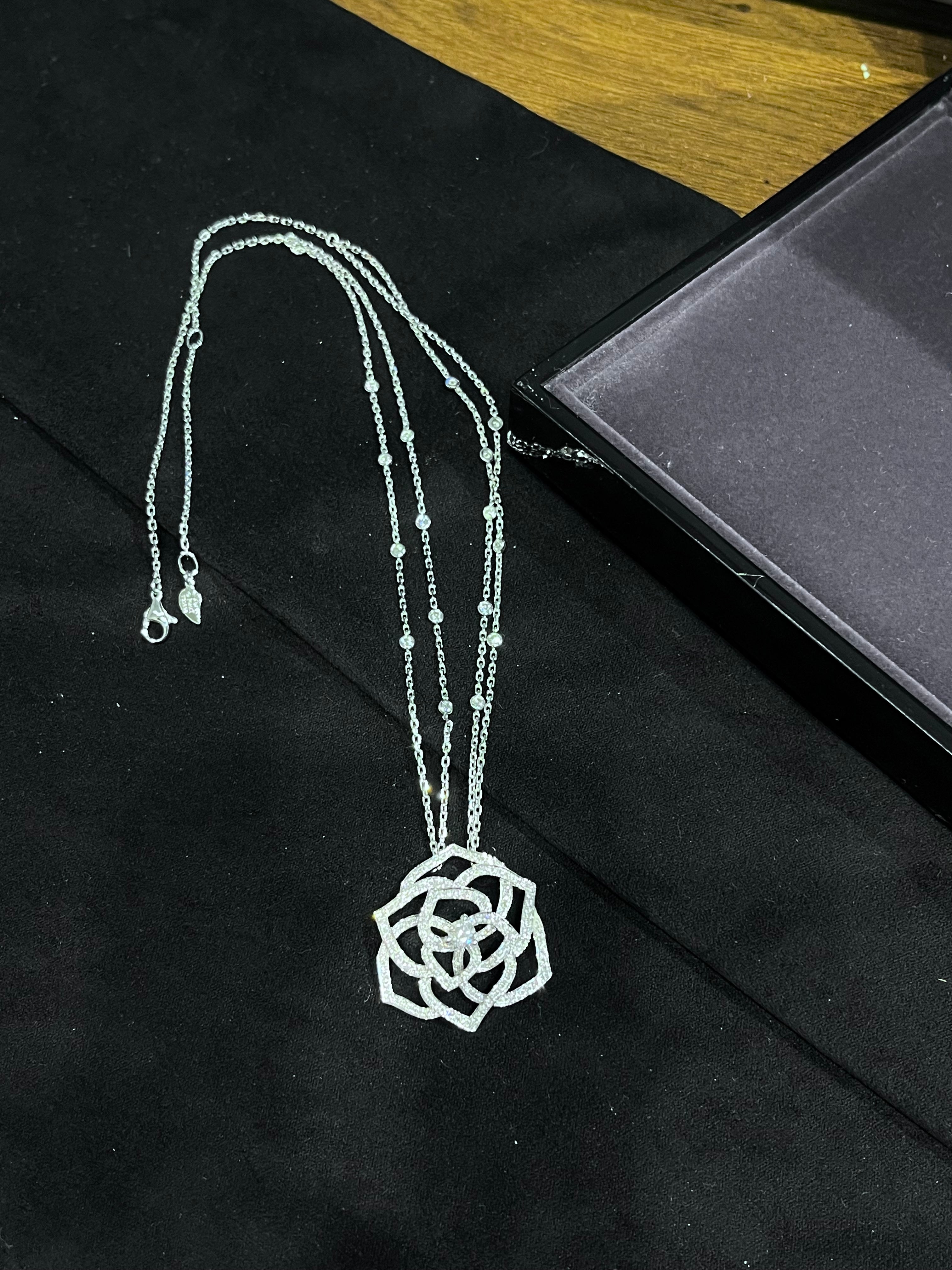 Lab-grown diamond 18K white gold rose double chain diamond necklace