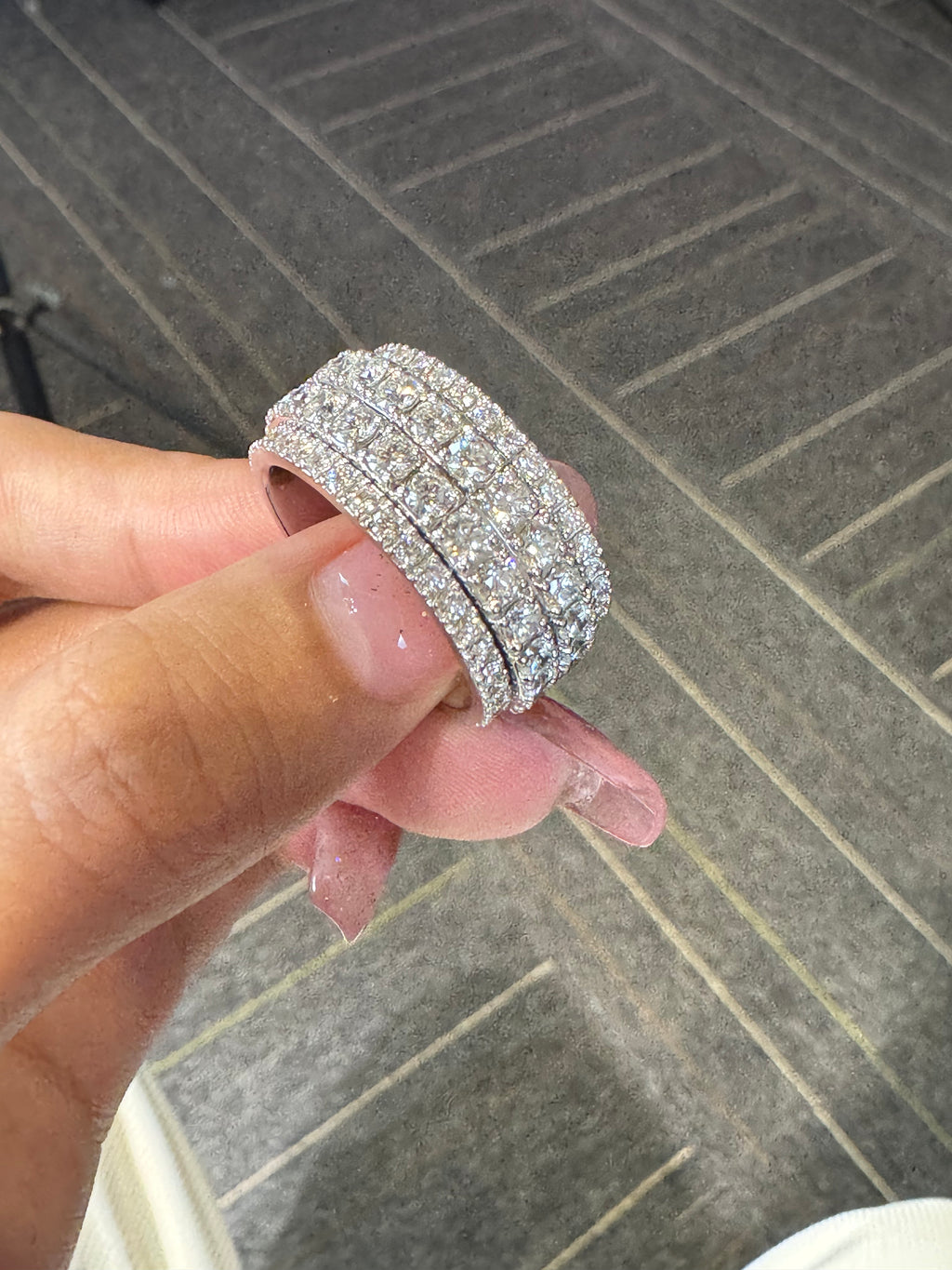 Lab-grown diamond 18K white gold four-row diamond rotating ring