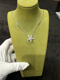 Lab-grown diamond PT950 platinum fancy-shaped diamond necklace with petal diamond pendant