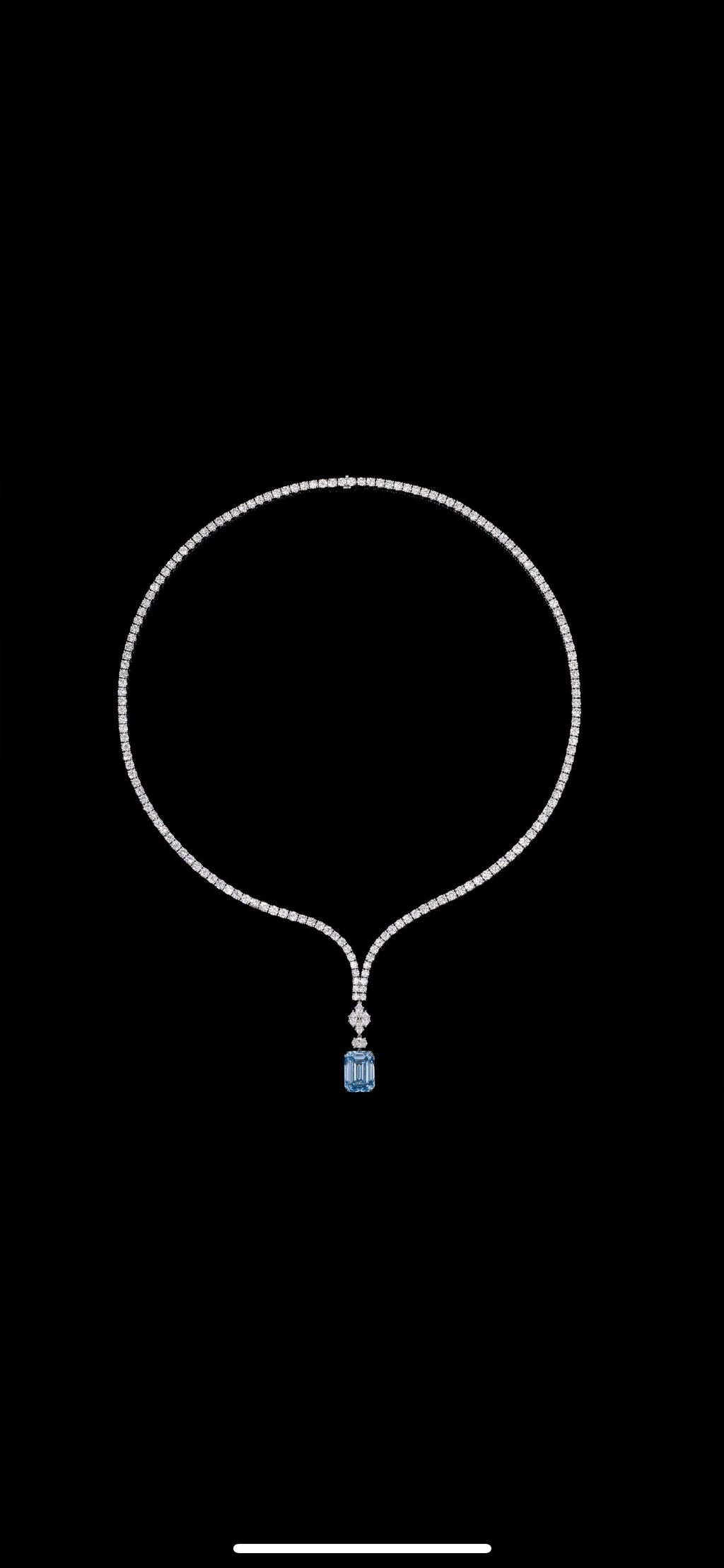 Lab-grown diamond 18K gold high jewelry emerald-cut blue diamond necklace